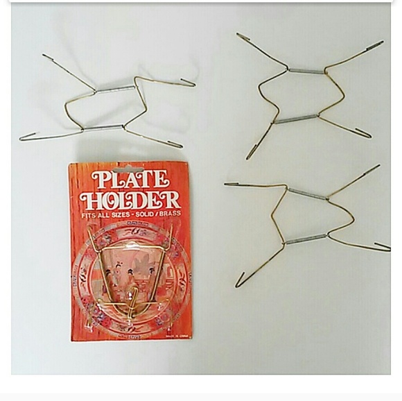 4 Varied Martini Plate Set - Picture 8 of 8